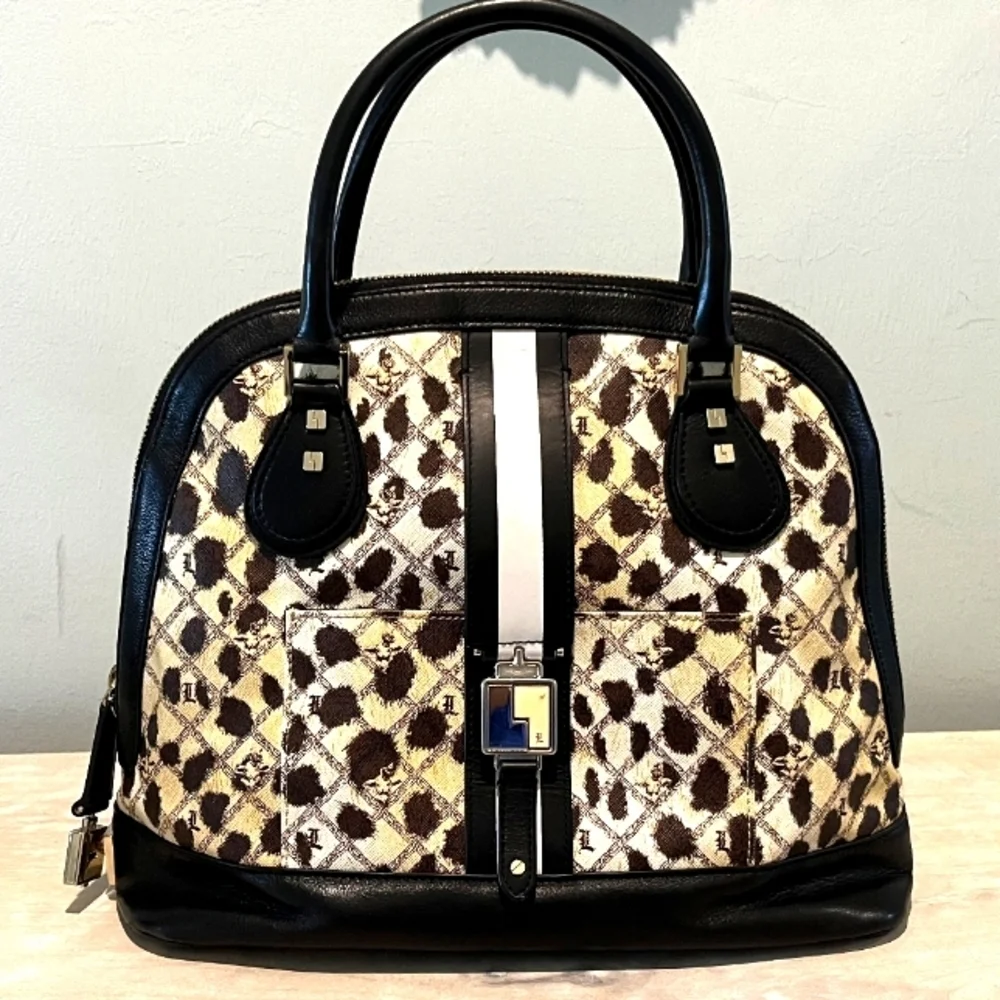 Rare L.A.M.B. By Gwen Stefani Kingston Bowler Bag in Excellent Used Cond…